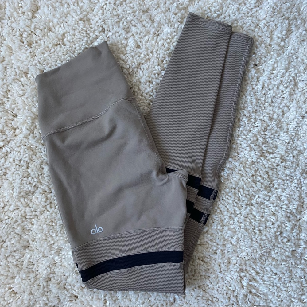 Alo Brown/Black High Waist Legit Leggings